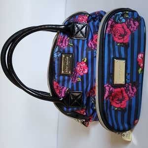 Betsey Johnson Cosmetic travel set